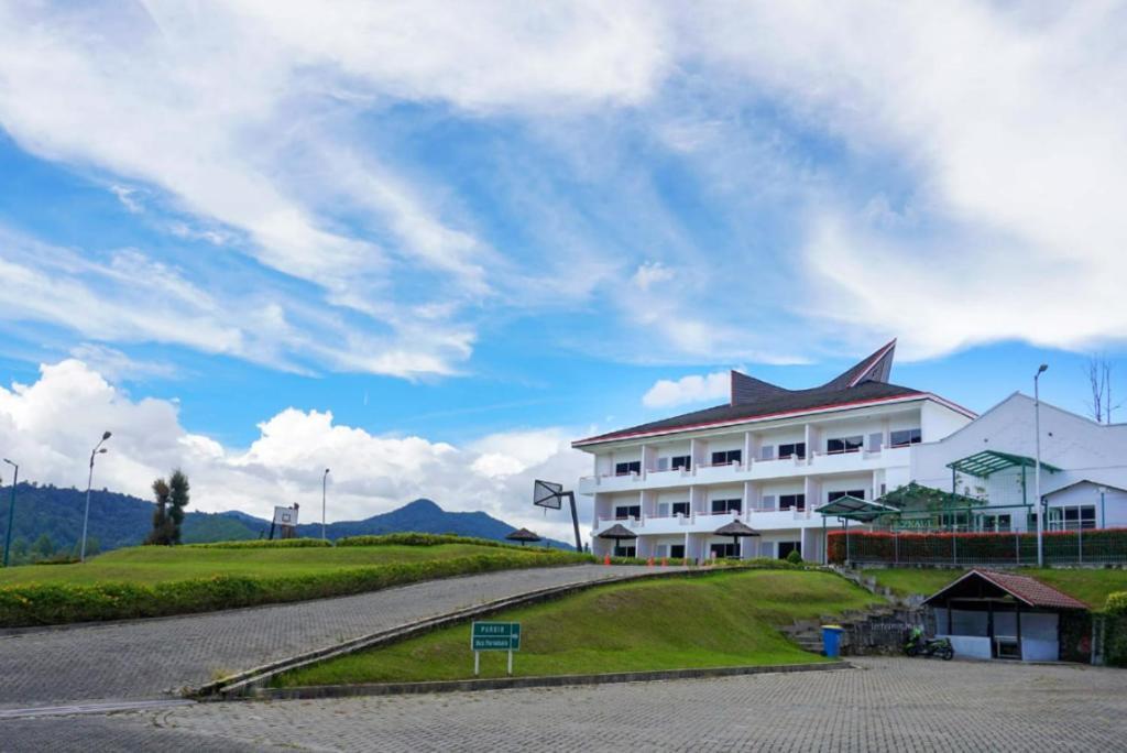 Hotel Niagara Prapat Bagian luar foto
