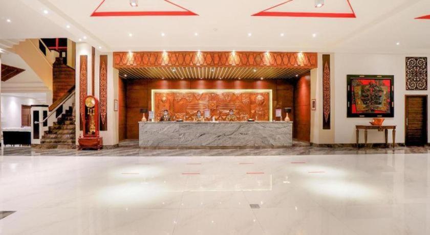 Hotel Niagara Prapat Bagian luar foto